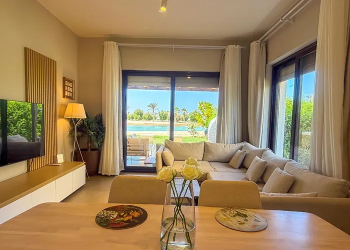 Ollystays-heated Jacuzzi, Lagoon & Golf, Chic 4br Townhouse Villa Hurghada